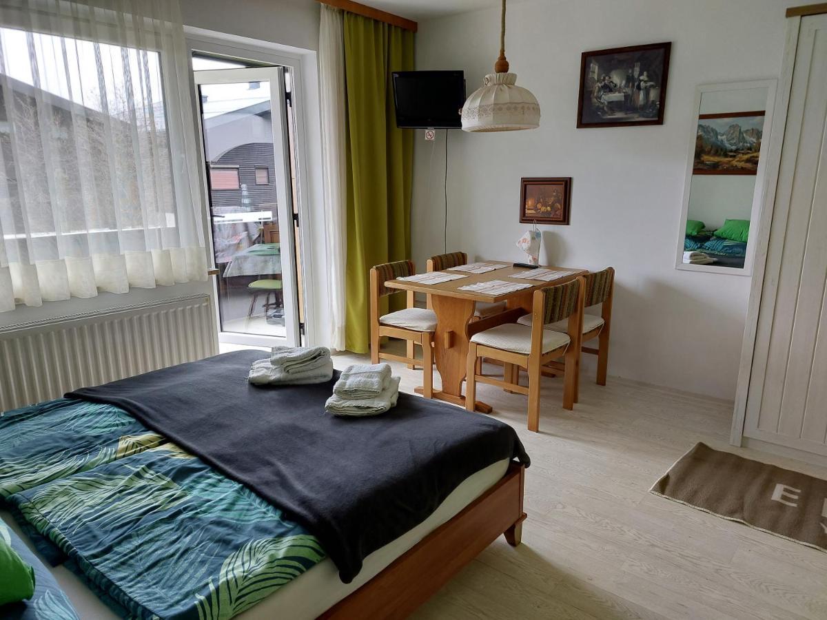 Ferienwohnung 6 Bergblick Санкт Гилген Екстериор снимка